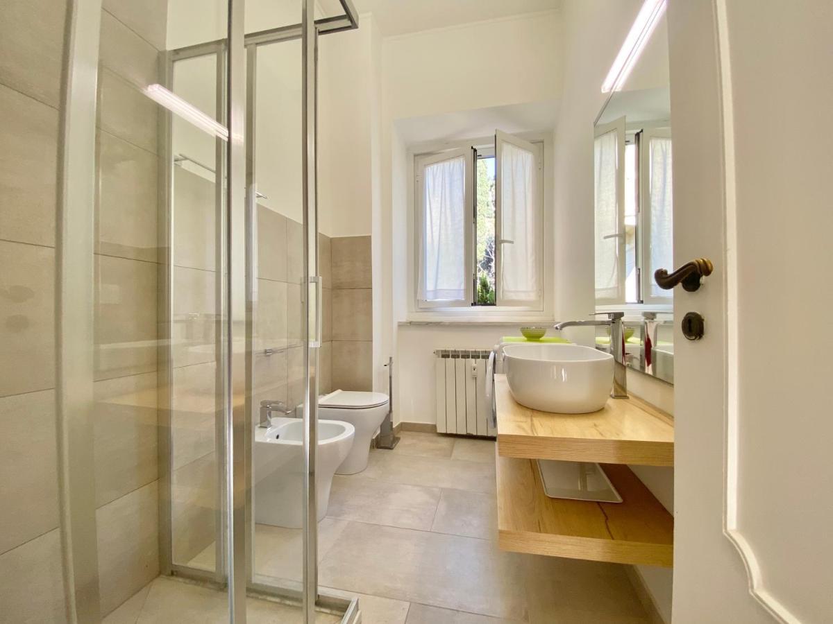 Апартаменты Casaviva-Stylish Trilo With Ac-Shared Pool-Parking Генуя Экстерьер фото